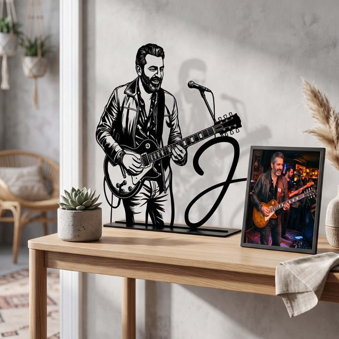 The Passion Portrait – Personalized black steel guitarist hobby art by Portret Lebanon, laser-cut sculpture that takes on the color of its surroundings