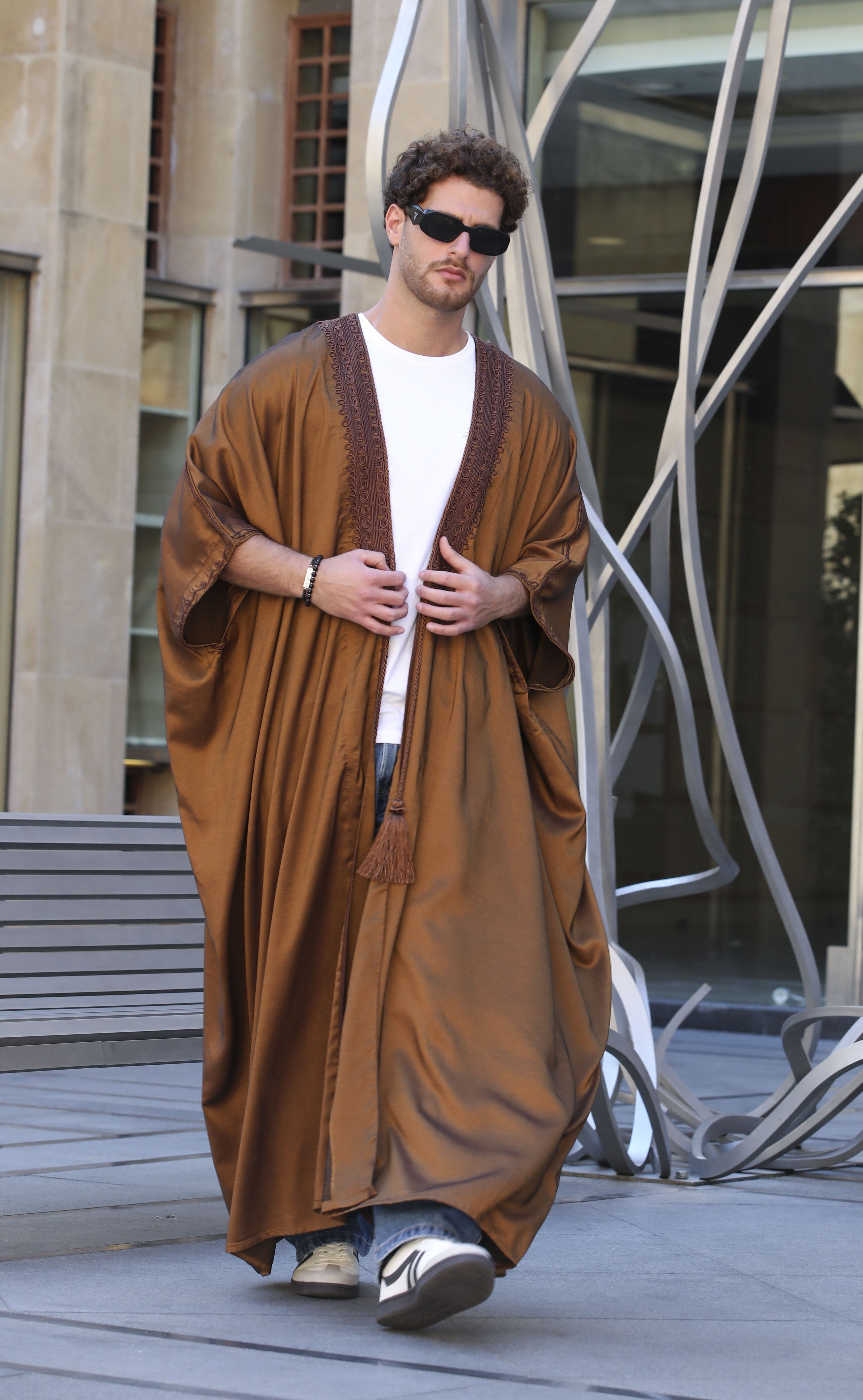 Brown Tassel Cotton Abaya by Mouftah El Chark product photo 2