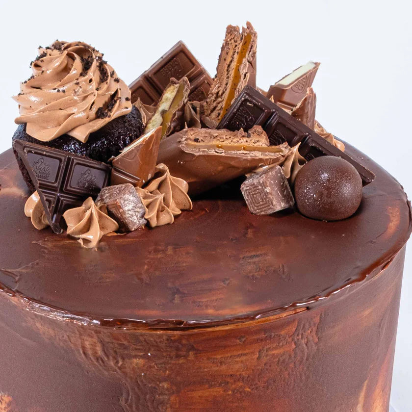 Chocolate Overload ultimate chocolate birthday cake in Lebanon product photo 3
