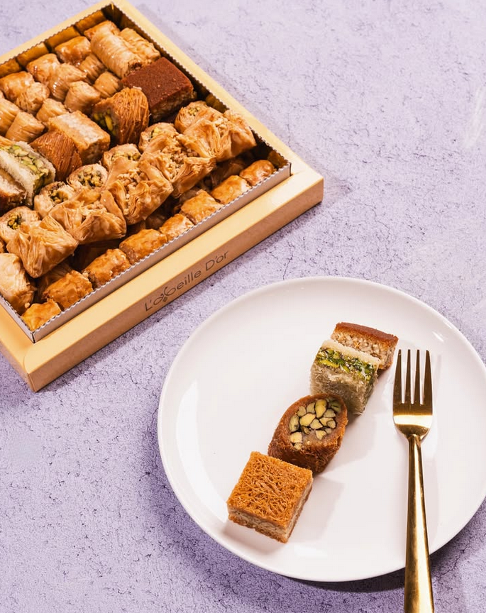 L'abeille D’or Assorted Baklava Luxury Tin Box