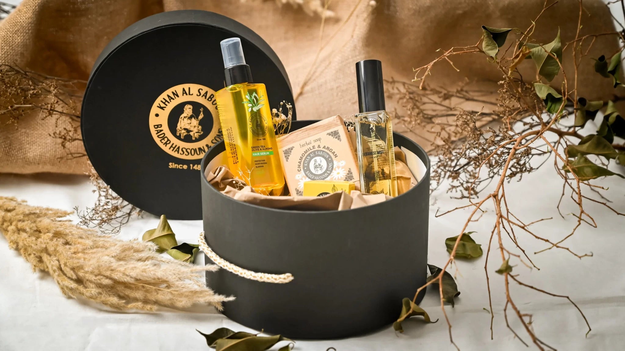 Medium Round Black Gift Box – Khan Al Saboun by Khan Al Saboun