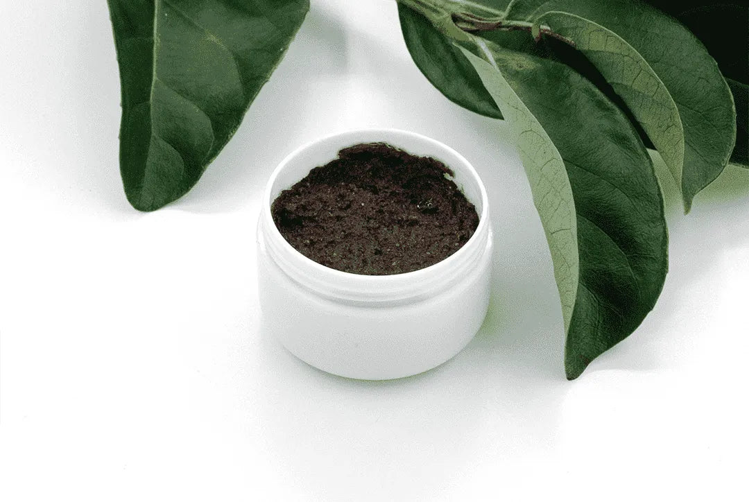 Khan Al Saboun lip plumper scrub natural lip care Lebanon