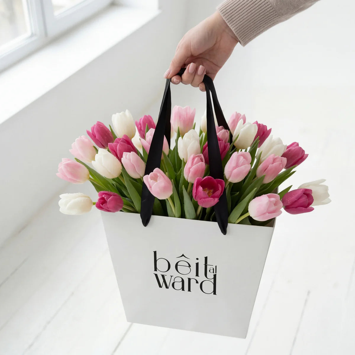 30 pink and white tulips bouquet in white bag flower delivery Beirut Lebanon
