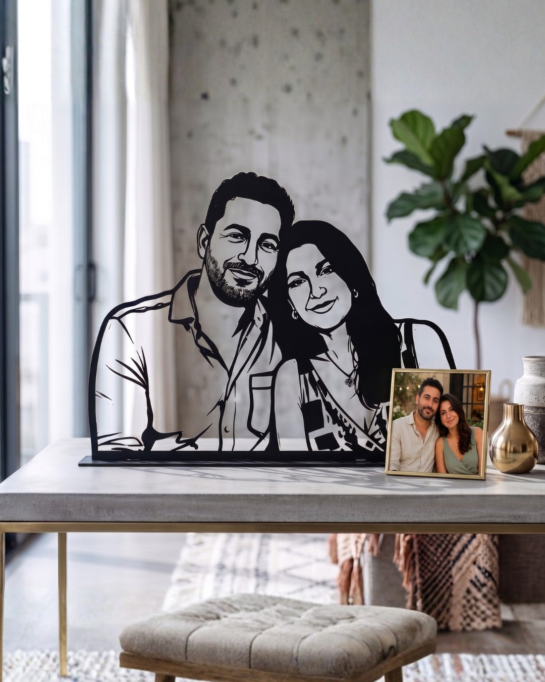 Custom couple portrait in black steel by Portret Lebanon – a timeless anniversary or wedding gift handcrafted with precision